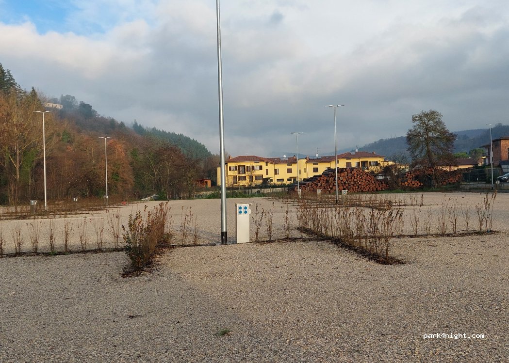 Area Sosta Camper Pratovecchio — foto 2
