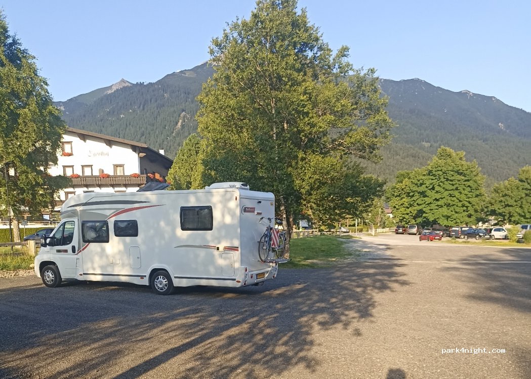 (6100) Seefeld in Tirol - 128 Reitherspitzstraße — foto