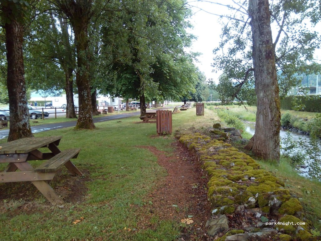 (15400) Riom-ès-Montagnes - Sous les Mazets — foto