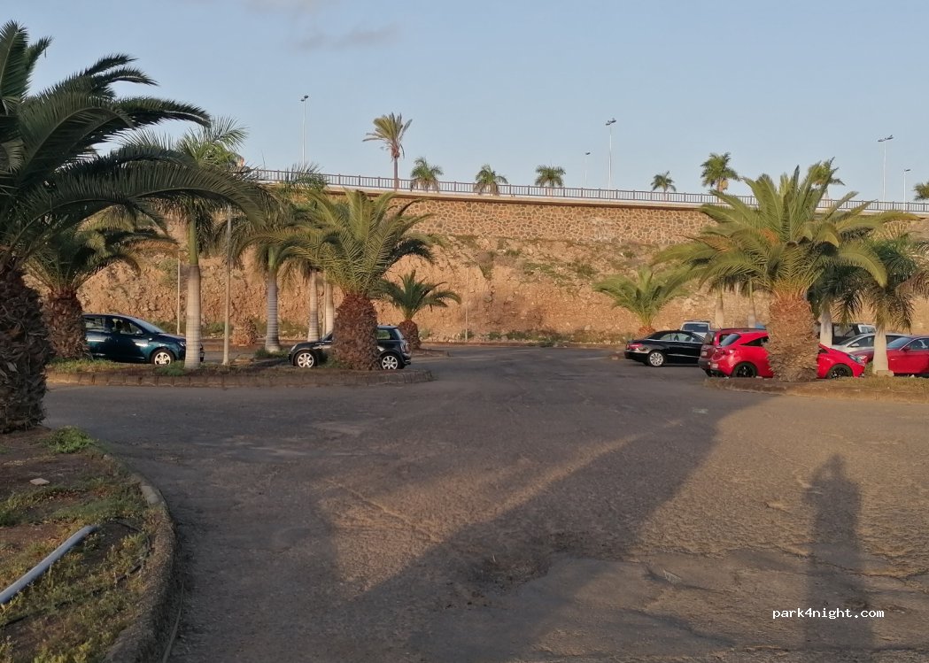 (35100) Maspalomas - 1 Avenida Touroperador Tui — foto