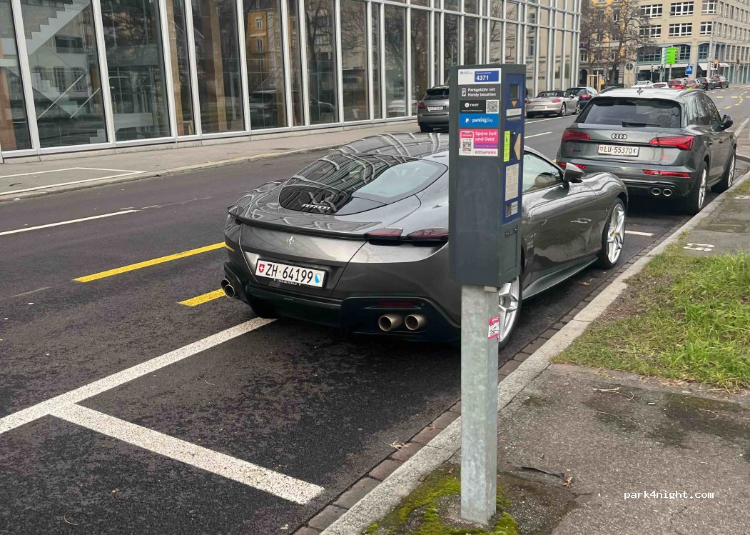(8004) Zürich - 8 Stauffacherquai — foto