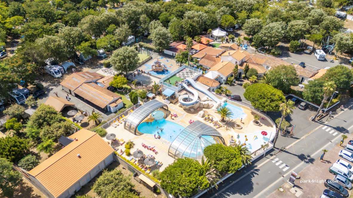 Camping Eden Villages Le Suroit - Île d'Oléron — foto