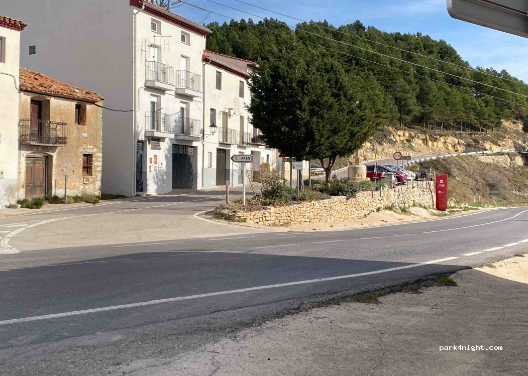 (12165) Ares del Maestrat - 17 Carretera Coll — foto 2