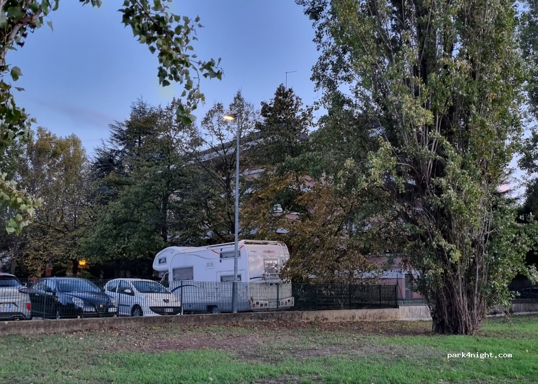 (43123) Parma - 47 Strada Zarotto — foto