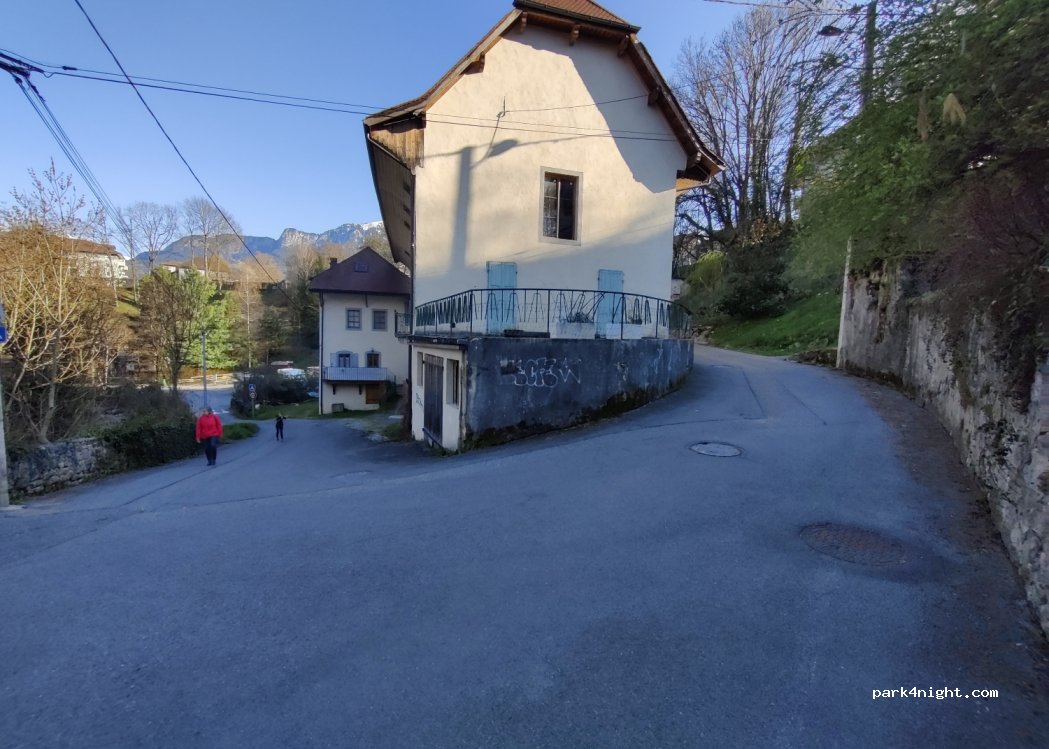 (74800) La Roche-sur-Foron - 30-72 Chemin du Canada — foto 4