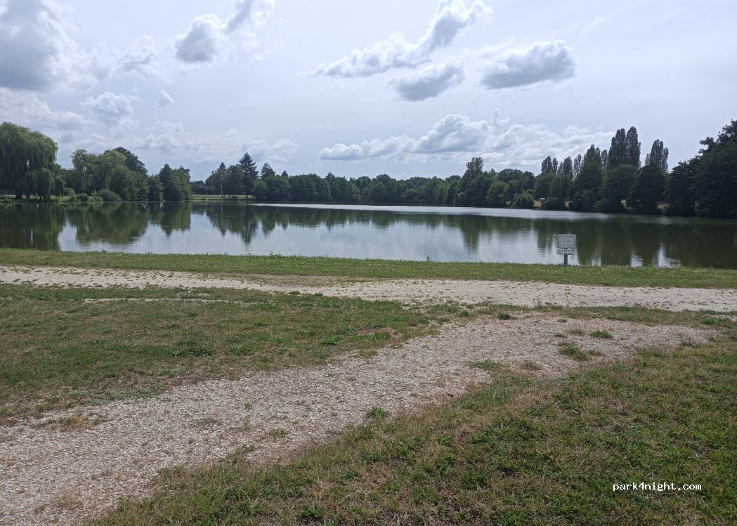 (45720) Coullons - 10 Route de Cerdon — foto