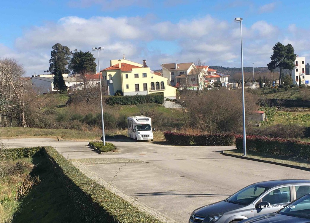 (3570) Aguiar da Beira - 11 Avenida da Liberdade — foto