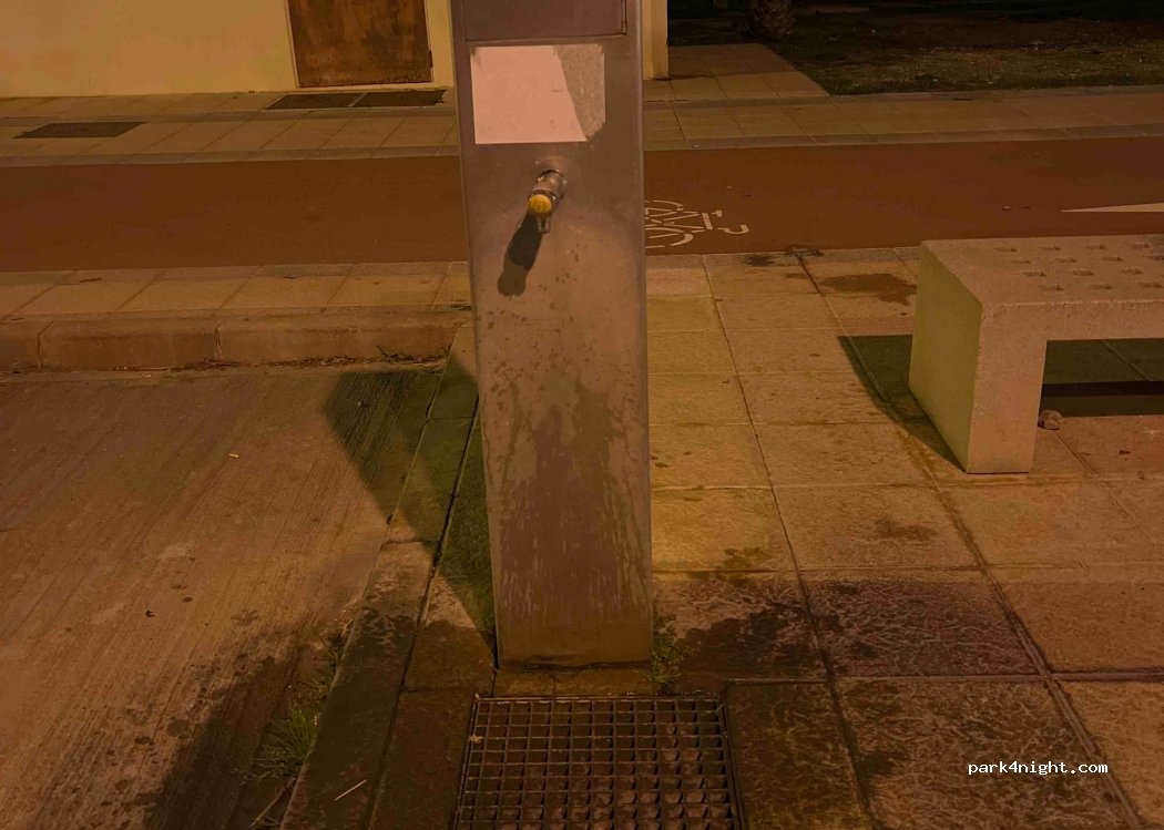 (04131) Almería - 2 Avenida de los Juegos del Mediterráneo — foto