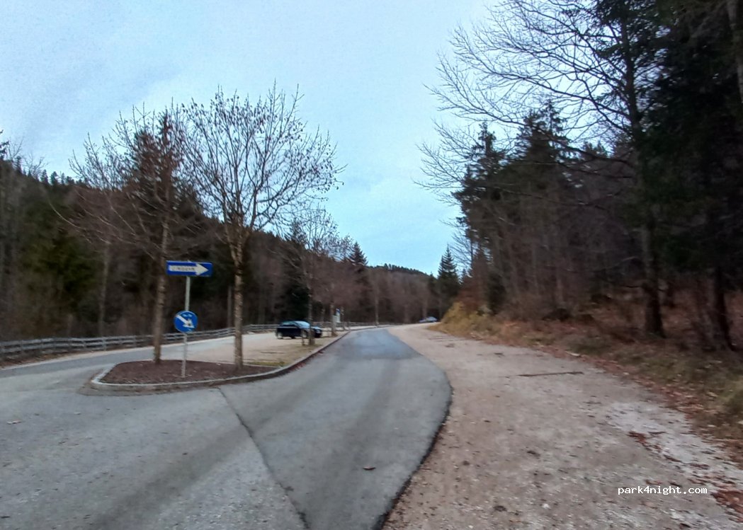 Parkplatz Leutascher Geisterklamm — foto 4