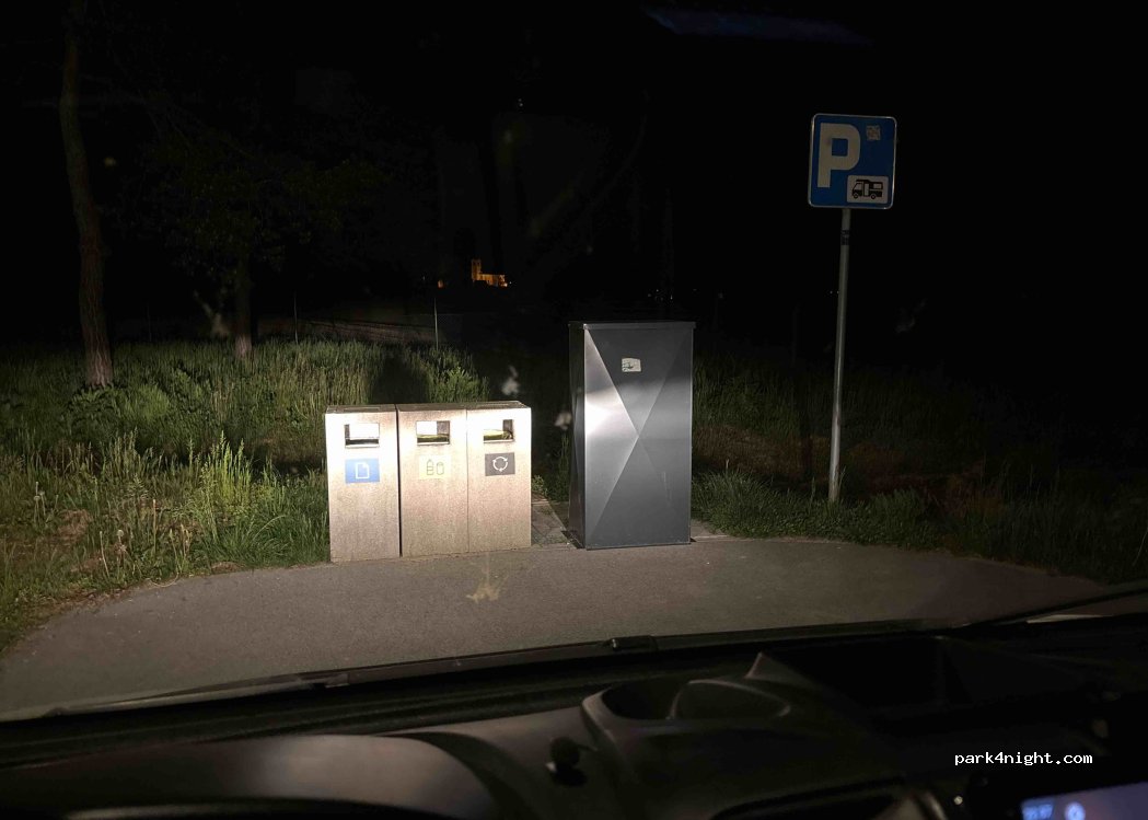 (1211) Ljubljana - Šmartno - E61, Počivališče Povodje — foto 5