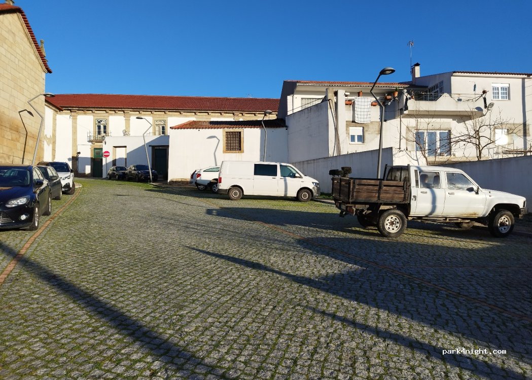 (6400-455) Pinhel - 6 Rua Silva Gouveia — foto 2