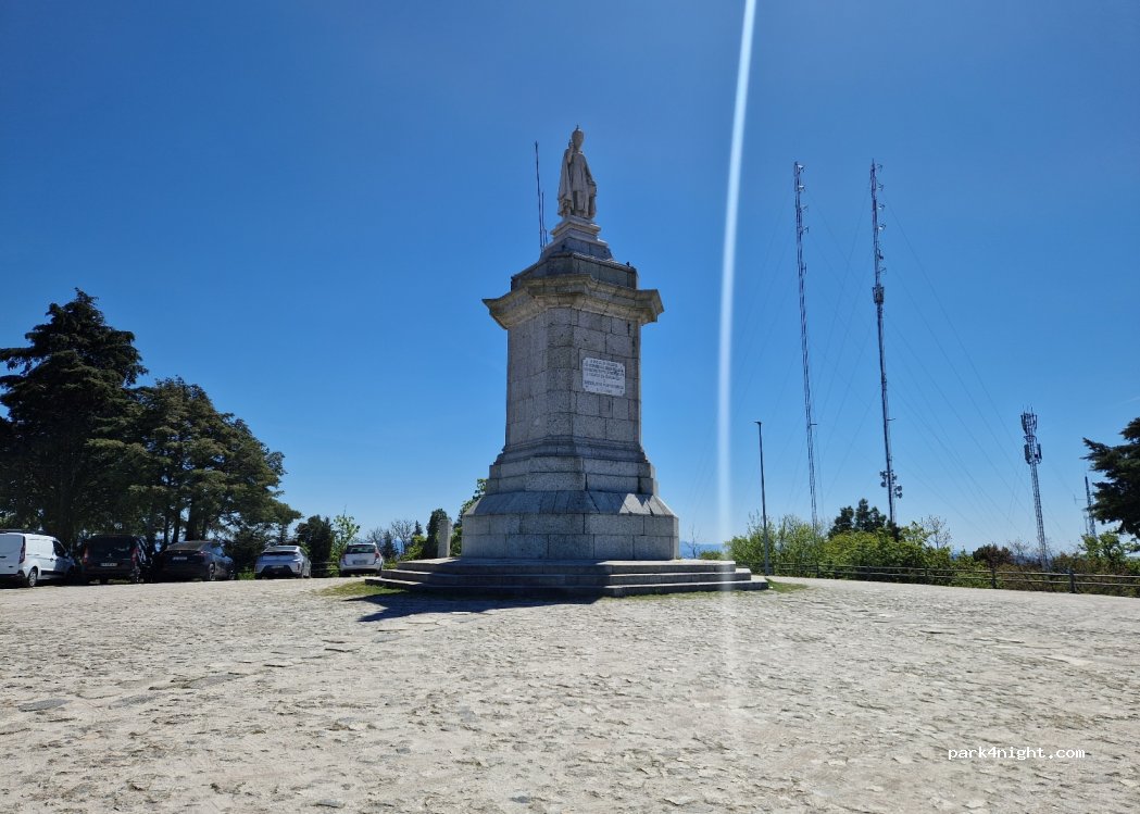 (4810) Guimaraes - R. das 3 Bicas — foto 2