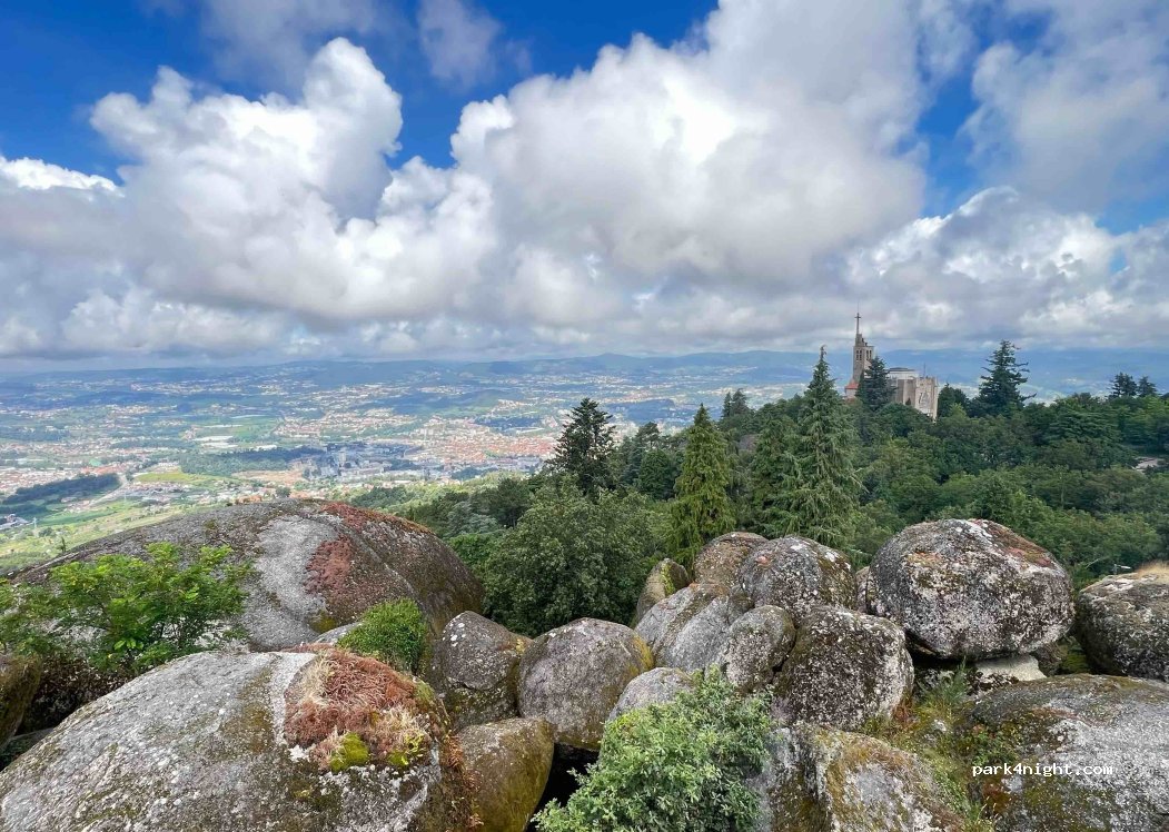 (4810) Guimaraes - R. das 3 Bicas — foto 4