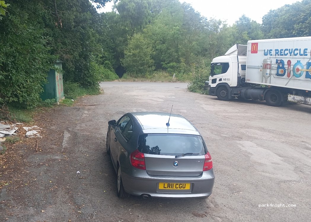 (GU4 8EQ) Shalford - Somerswey — foto 2