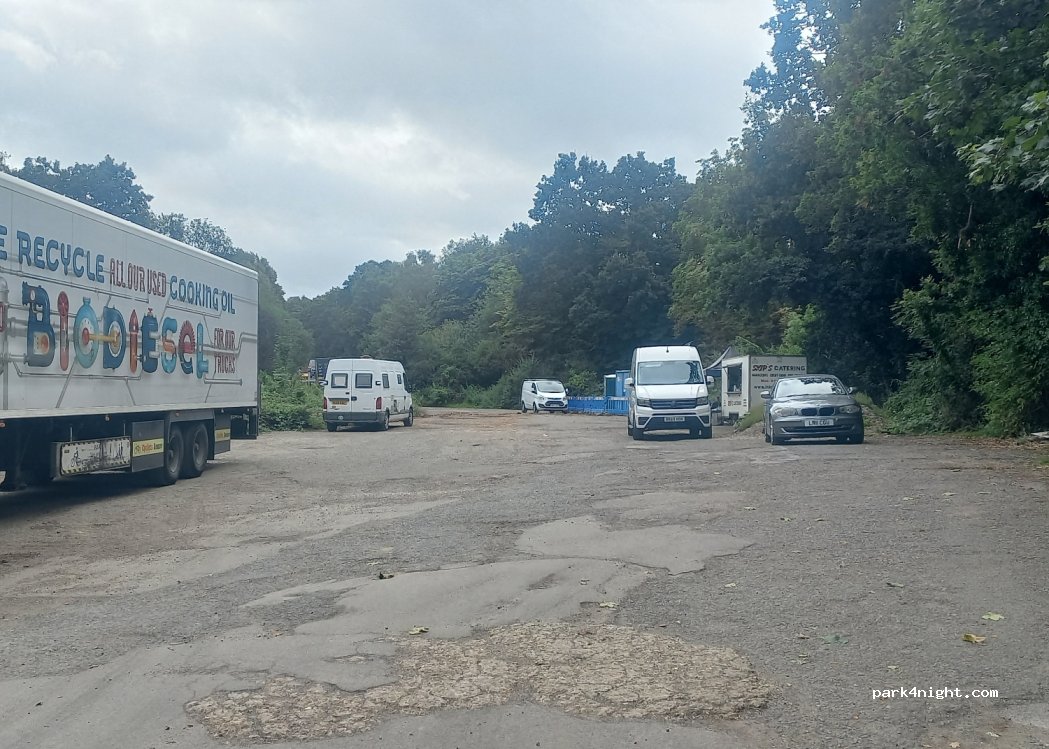 (GU4 8EQ) Shalford - Somerswey — foto 3