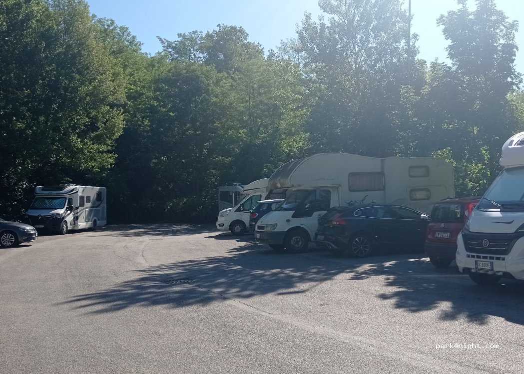 (61029) Urbino - 23 Via Bocca Trabaria Sud — foto 5