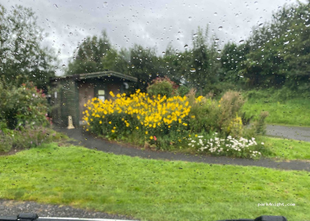 Oakfield Fishery & Caravan Park — foto 2