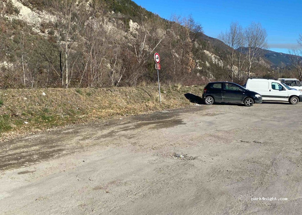 (04320) Entrevaux - 786 Avenue Vauban — foto