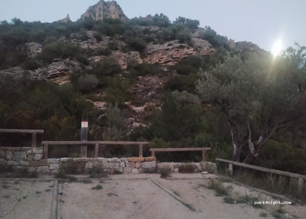 (43527) Els Reguers - Unnamed Road — foto