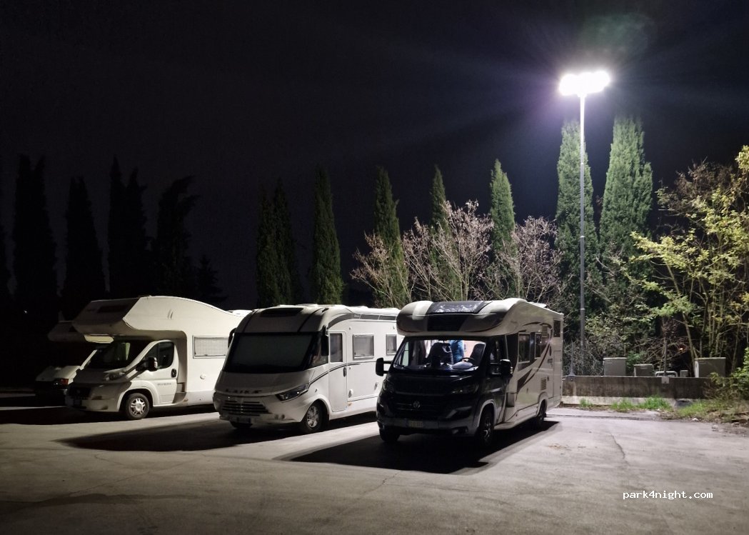 (50031) Barberino di Mugello - 21 Via del Lago — foto