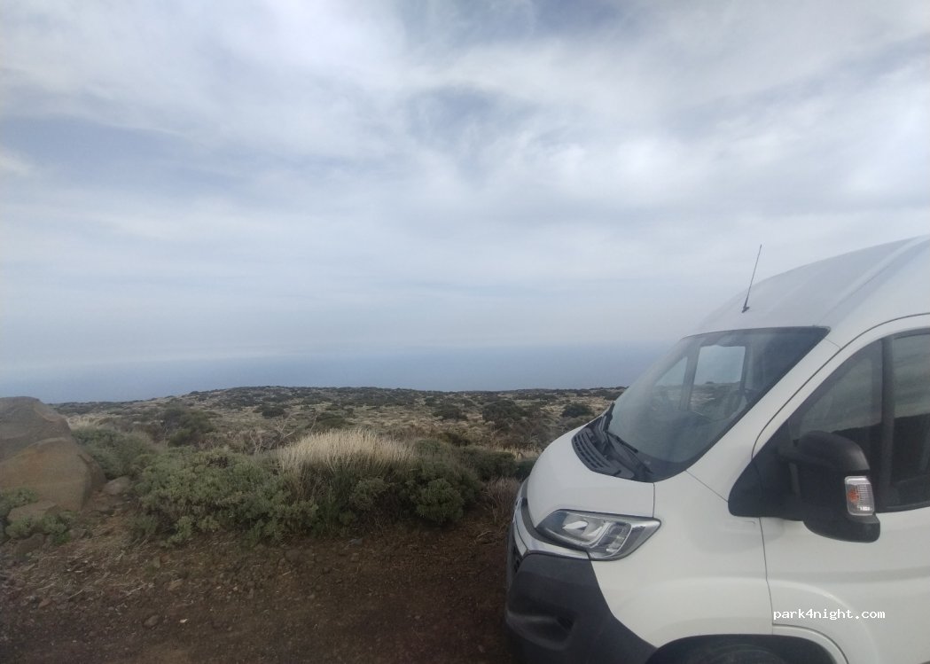 (38570) Izaña - — foto 3