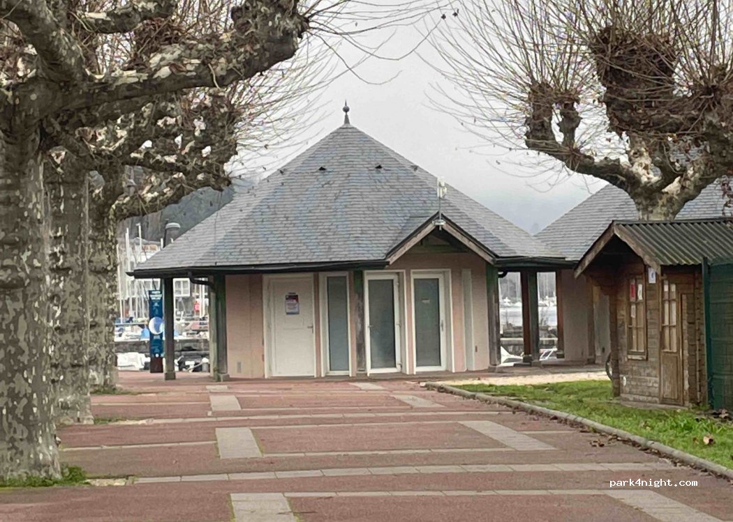 (73370) Le Bourget-du-Lac - 223 Boulevard du Lac — foto