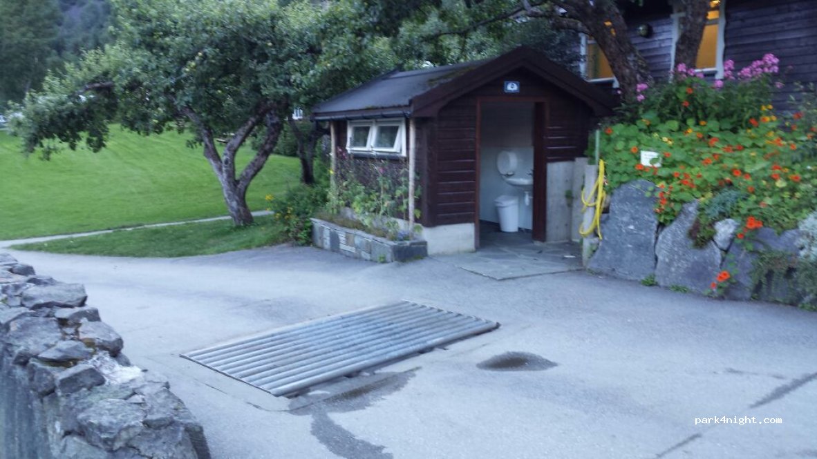 Flåm Camping og Vandrarheim — foto