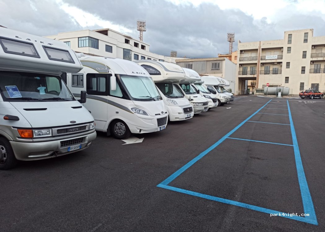Parking Via Bonino — foto 2