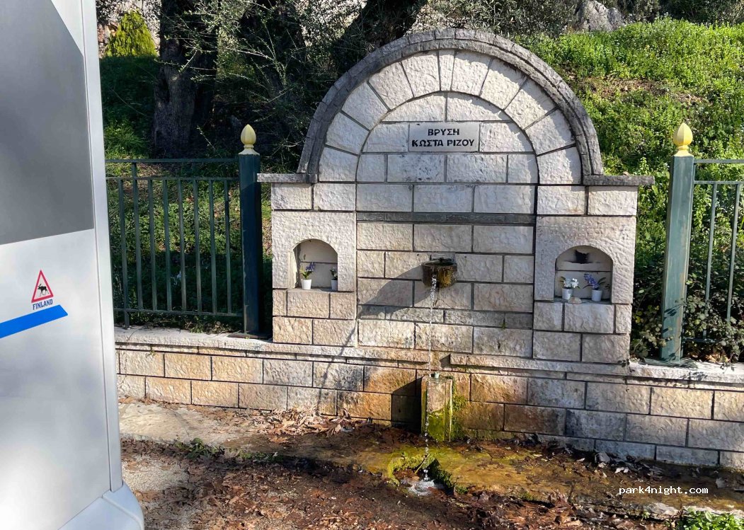 (482 00) Ag. Georgios - Unnamed Road — foto