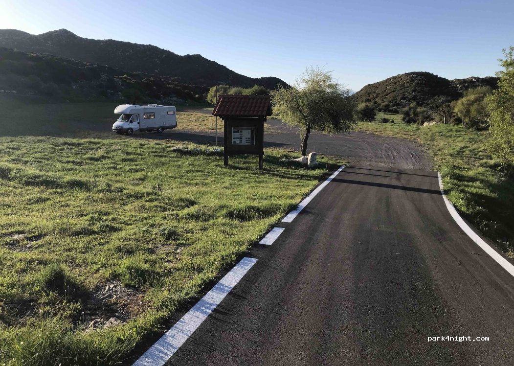 (270 61) Megalopoli - Unnamed Road — foto 2
