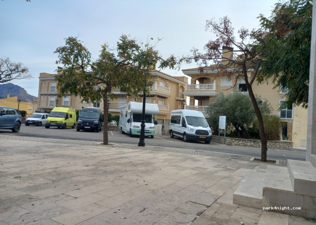 (03518) Tárbena - s/n Avenida Eusebio Signes — foto 4