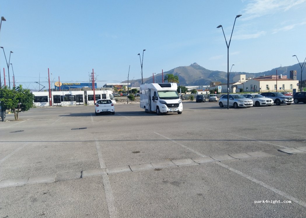 (90124) Palermo - Via Filippo Pecoraino — foto 5