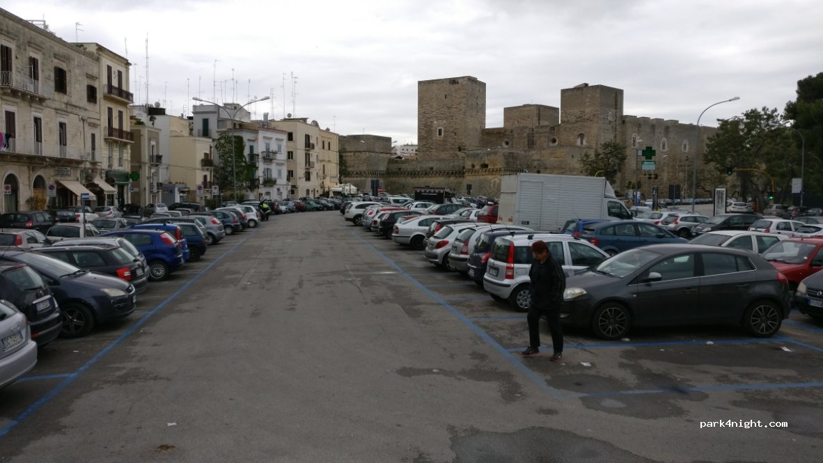 (70122) Bari - 64 Via Ruggero Il Normanno — foto 2