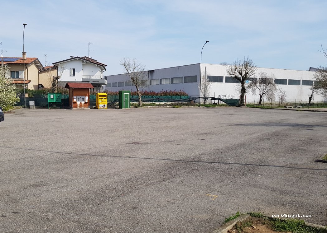 (27010) San Genesio ed Uniti - Via Gorizia — foto