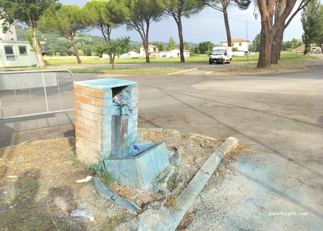 (06031) Bevagna - Via Madonna delle Grazie — foto 5