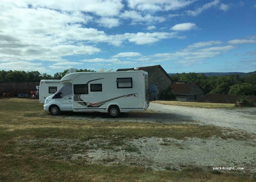 Camping à la ferme chez Francine et Maurice — foto 2