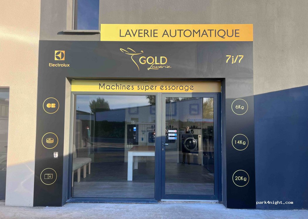 (13310) Saint-Martin-de-Crau - 21 Rue Copernic — foto 2