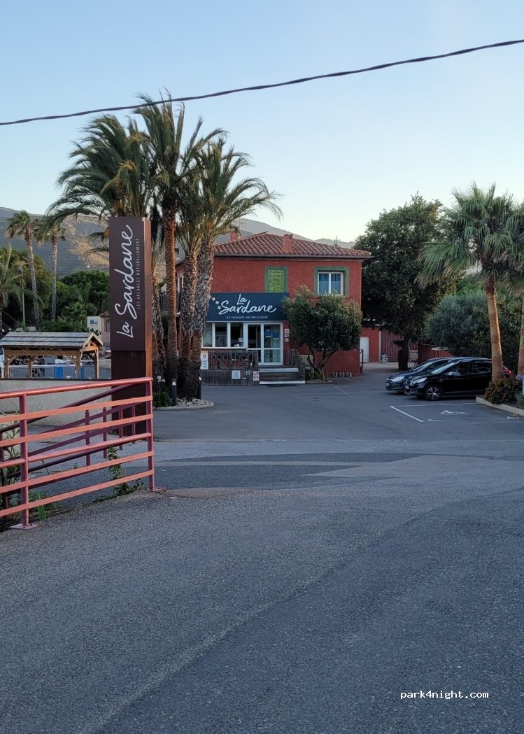 Camping La Sardane — foto