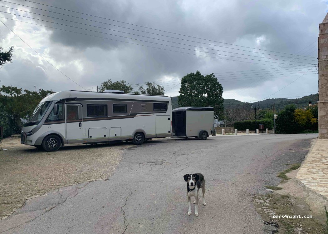 (240 04) Chomatero - Unnamed Road — foto 2