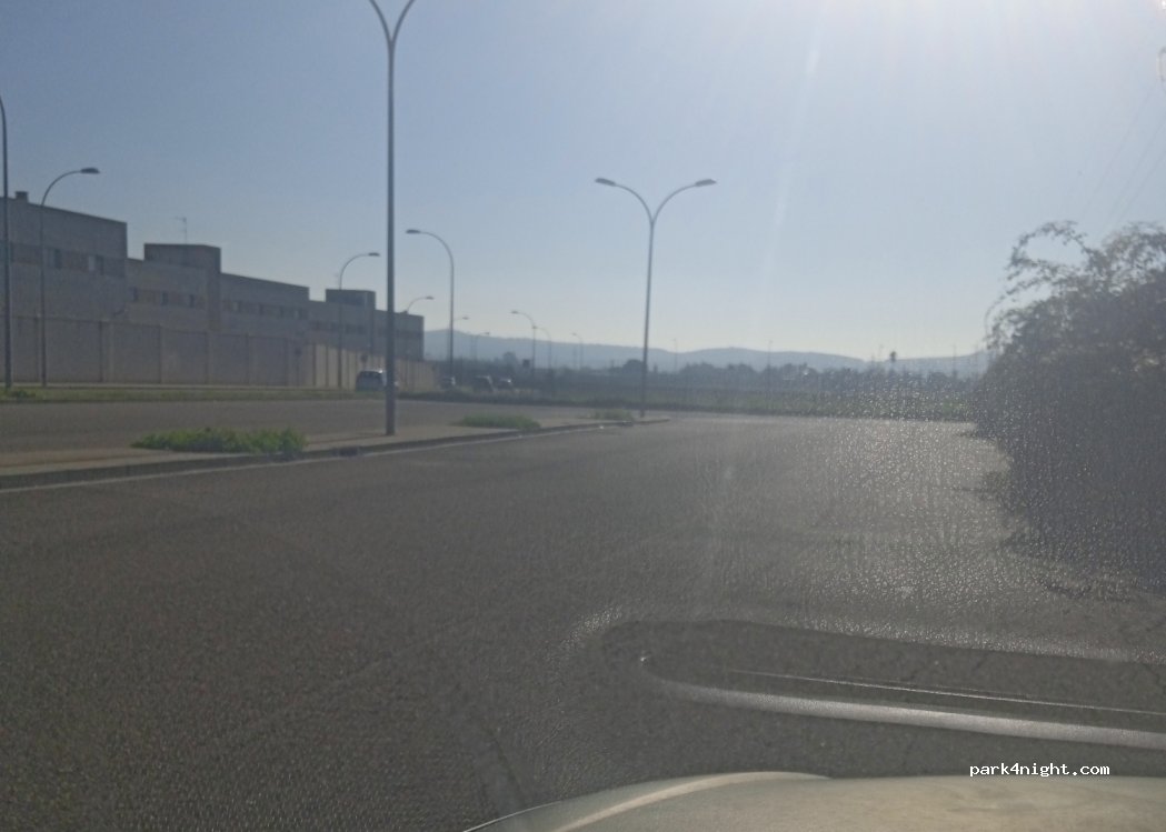 (14005) Córdoba - Ctra. Palma Del Río km3,3 — foto 3