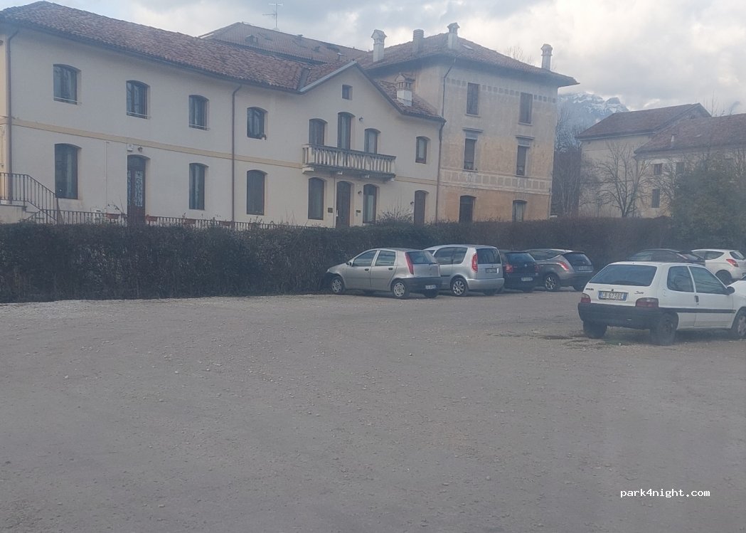 (32032) Feltre - 4A Viale Piave — foto