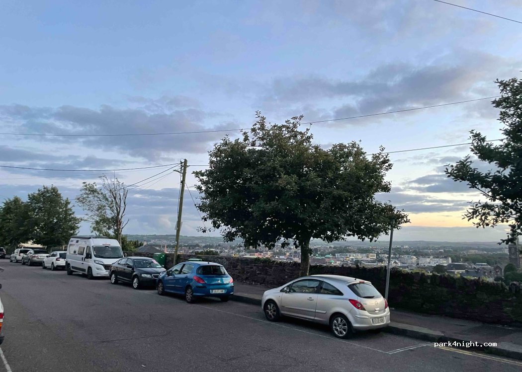 (T23 P274) Cork - 6 Saint Patrick's Hill — foto 3