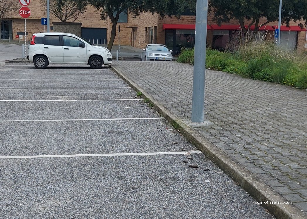 (2740-031) Porto Salvo - R. António Variações — foto