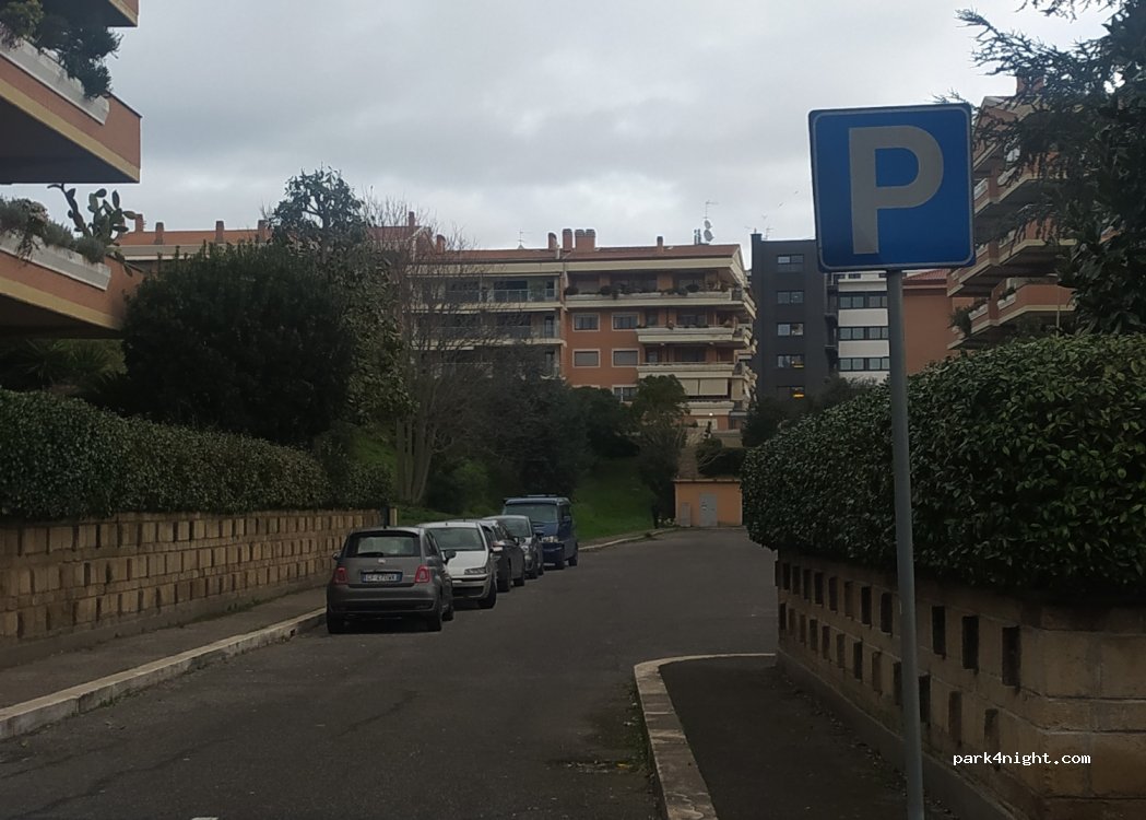 (00165) Roma - 49 Via Pietro de Francisci — foto