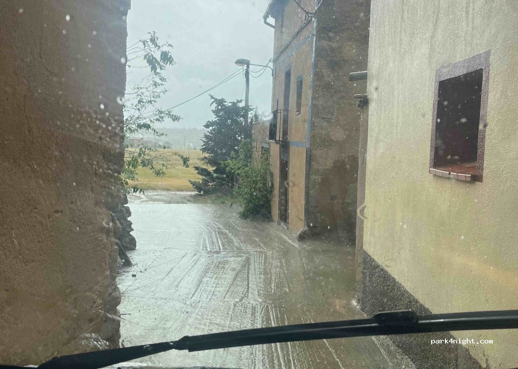 (25351) La Figuerosa - Unnamed Road — foto 3