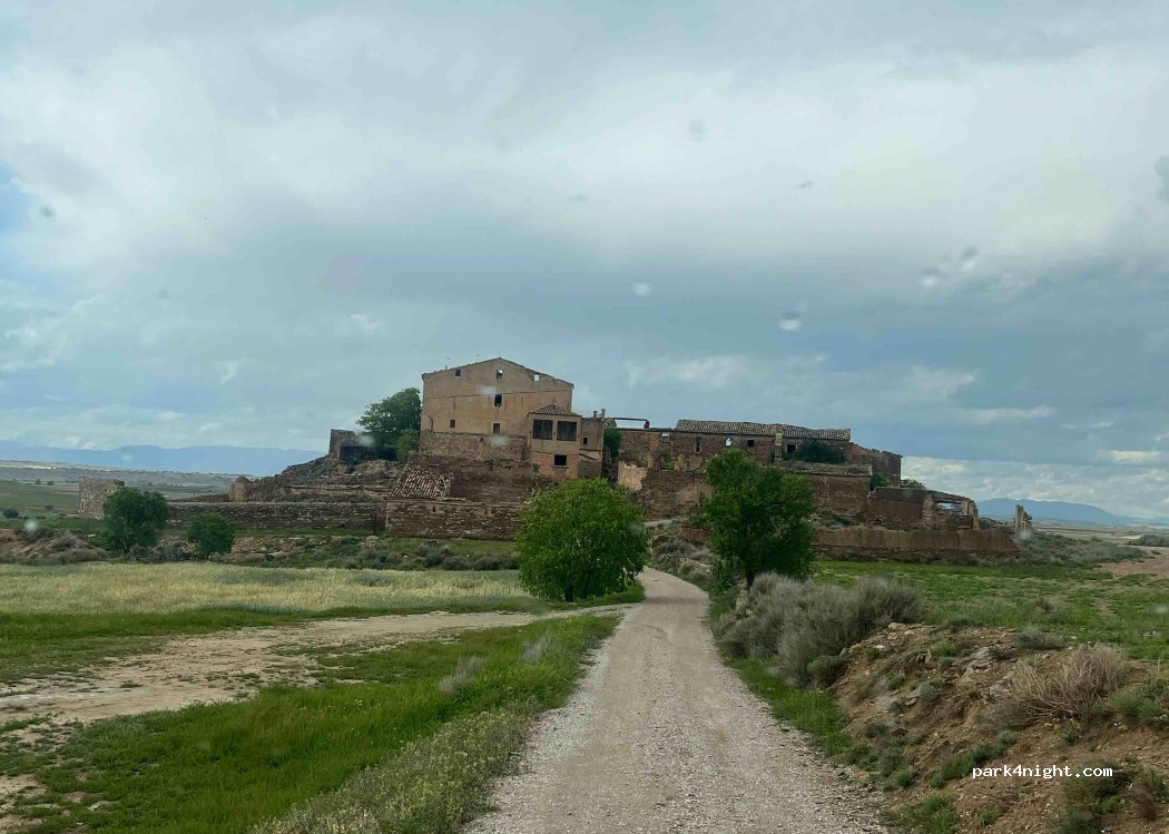 (25351) La Figuerosa - Unnamed Road — foto 4