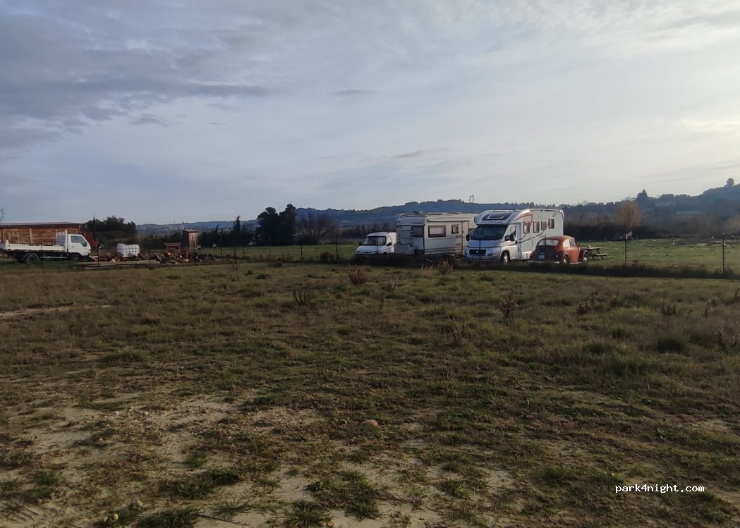 (30390) Théziers - Chemin de Domazan — foto 3