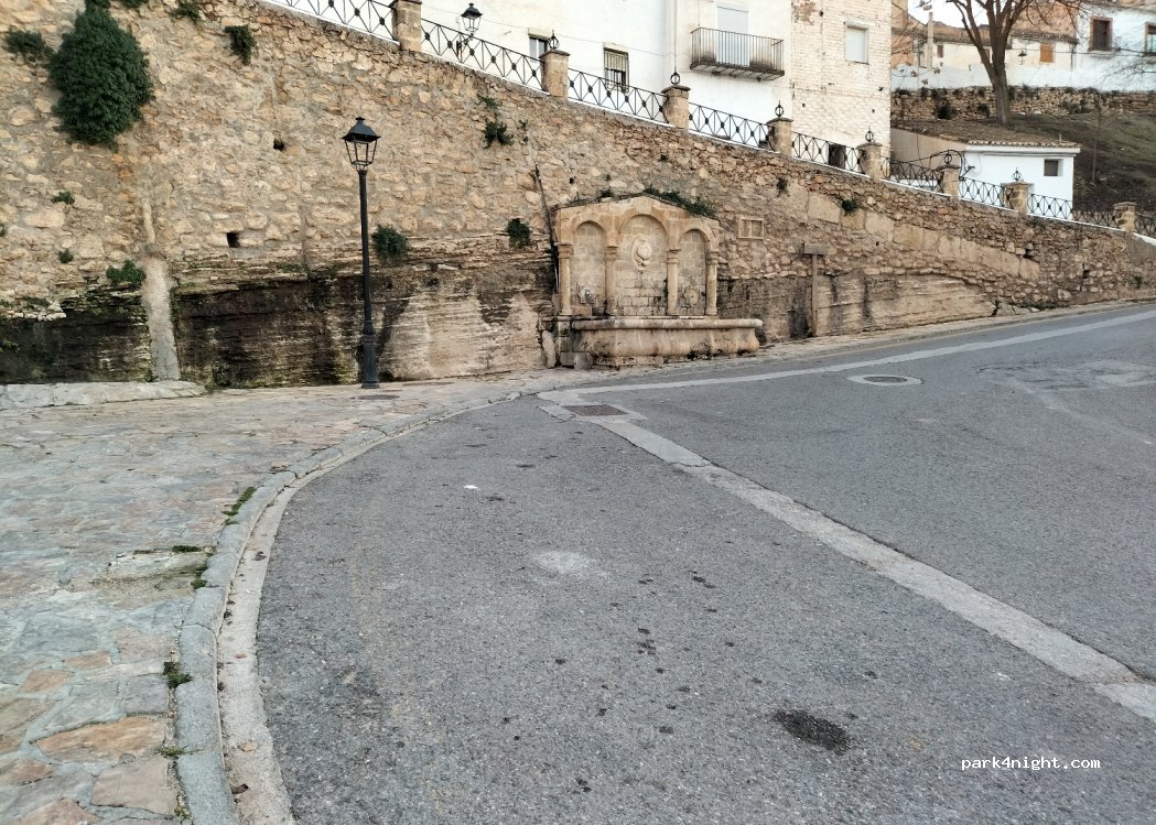 (18120) Alhama de Granada - 1 Calle Carniceria — foto 2