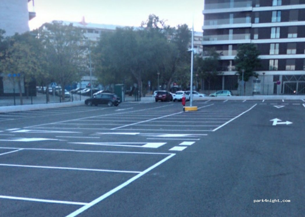 (41018) Sevilla - 6 Calle Tren de los Panaderos — foto 3