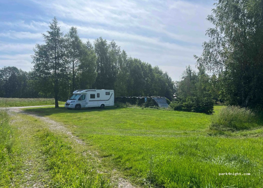 (591 02) Polnička - Unnamed Road — foto 4